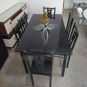 Modern 6-Seater Glass Dining Table - Meza Ya Chakula Ya Watu 6