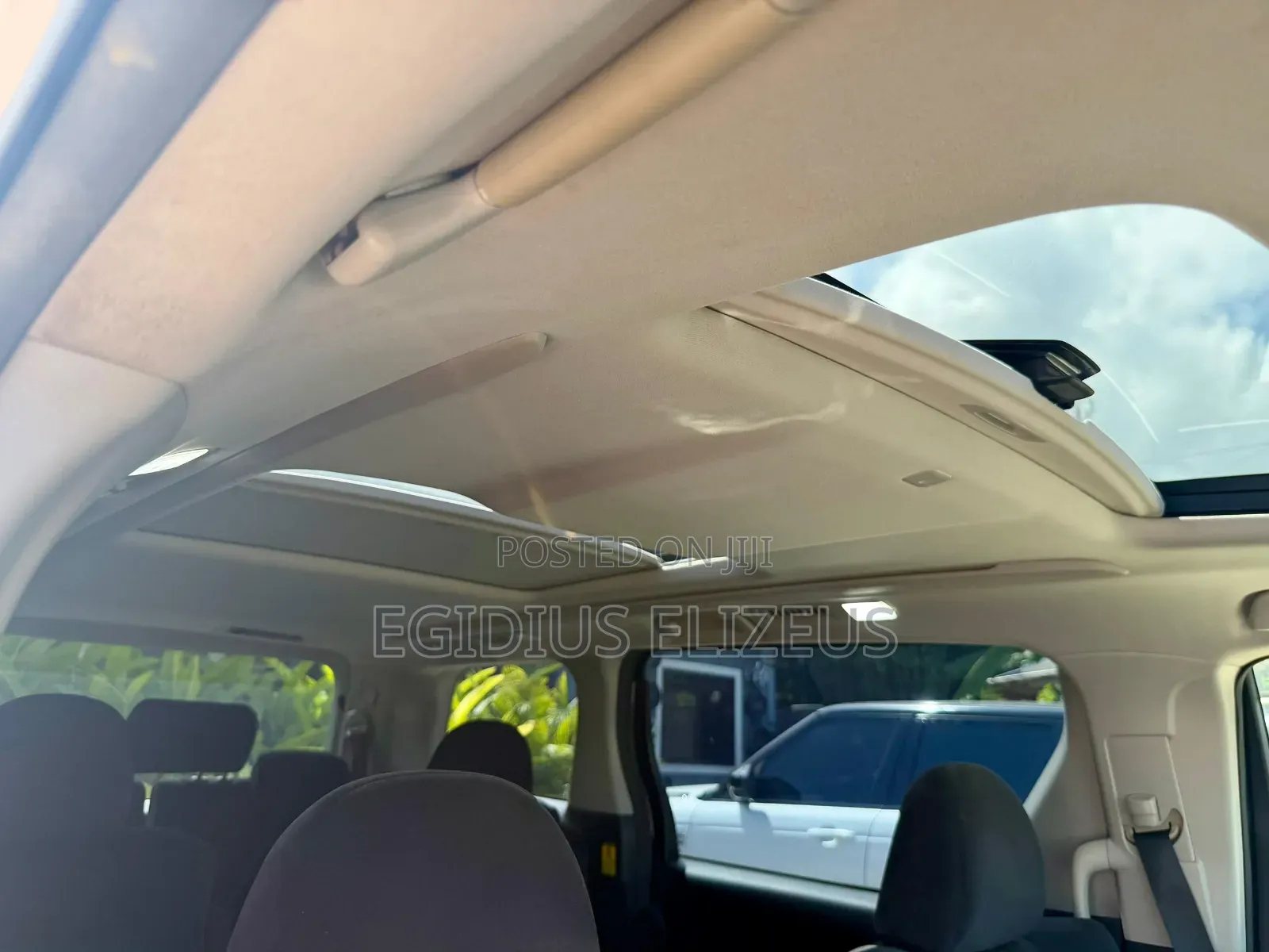 Toyota Alphard 2010 White