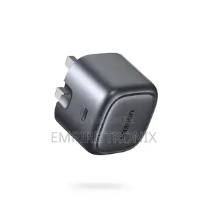 Ugreen 30w Uk Pin Type‐C Gan Fast Charger Cd305