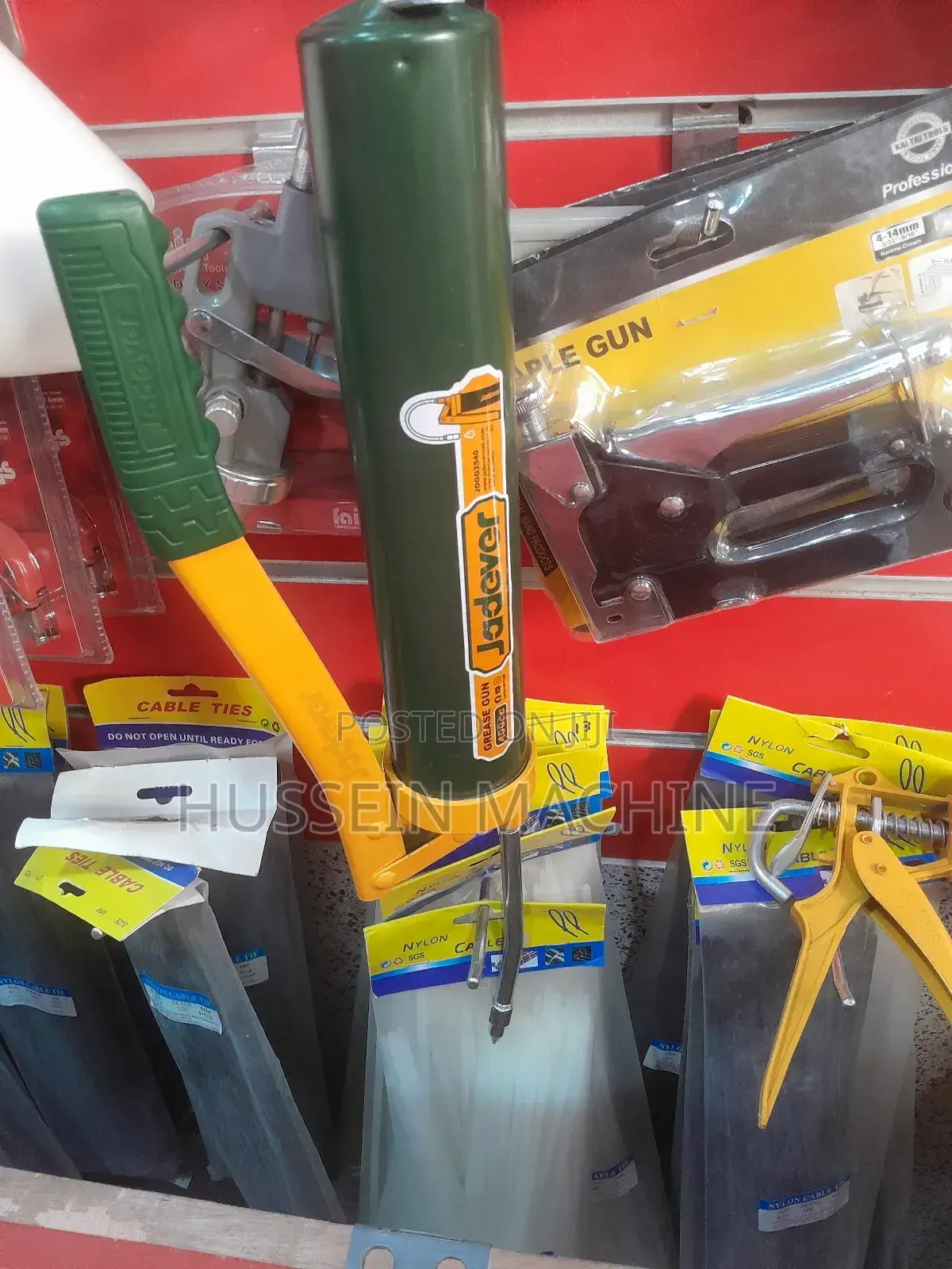 Grease Gun 400cc Jadever