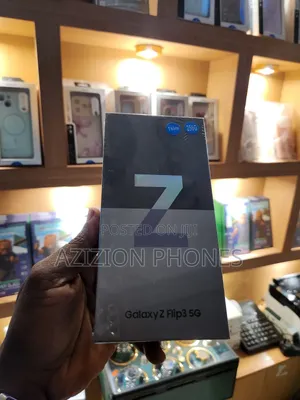 New Samsung Galaxy Z Flip3 5G 256 GB Black