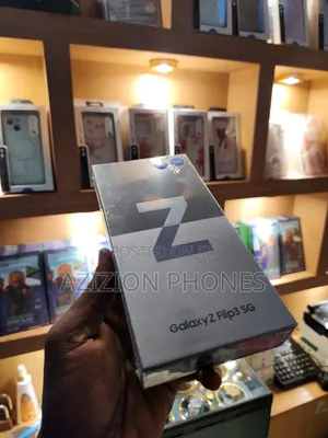 New Samsung Galaxy Z Flip3 5G 256 GB Black