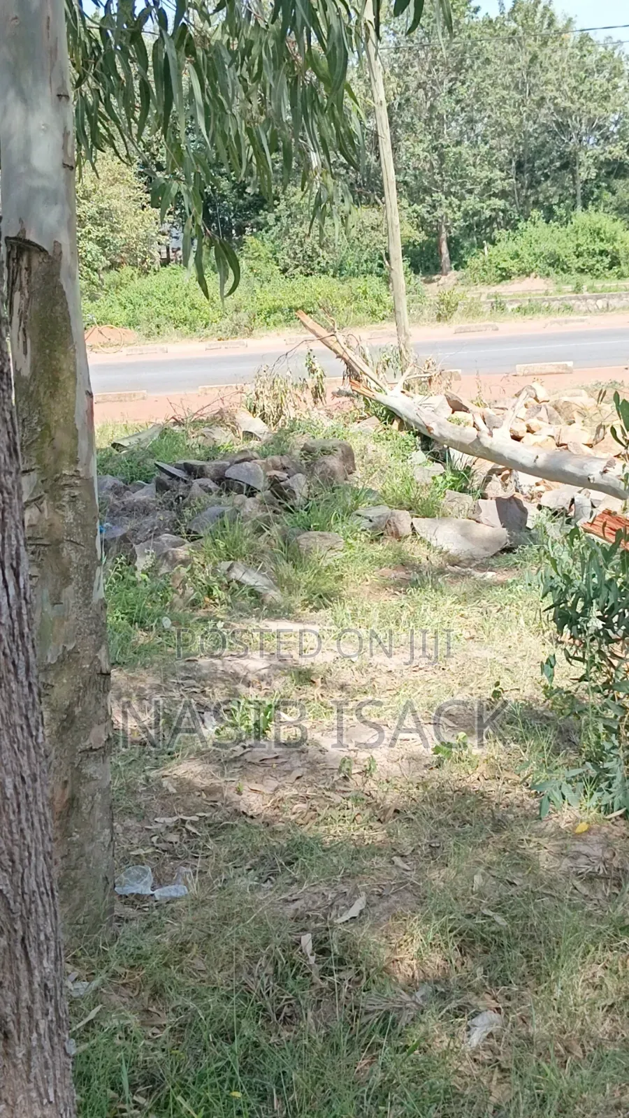 Plot for Sale 1050 Square Meters