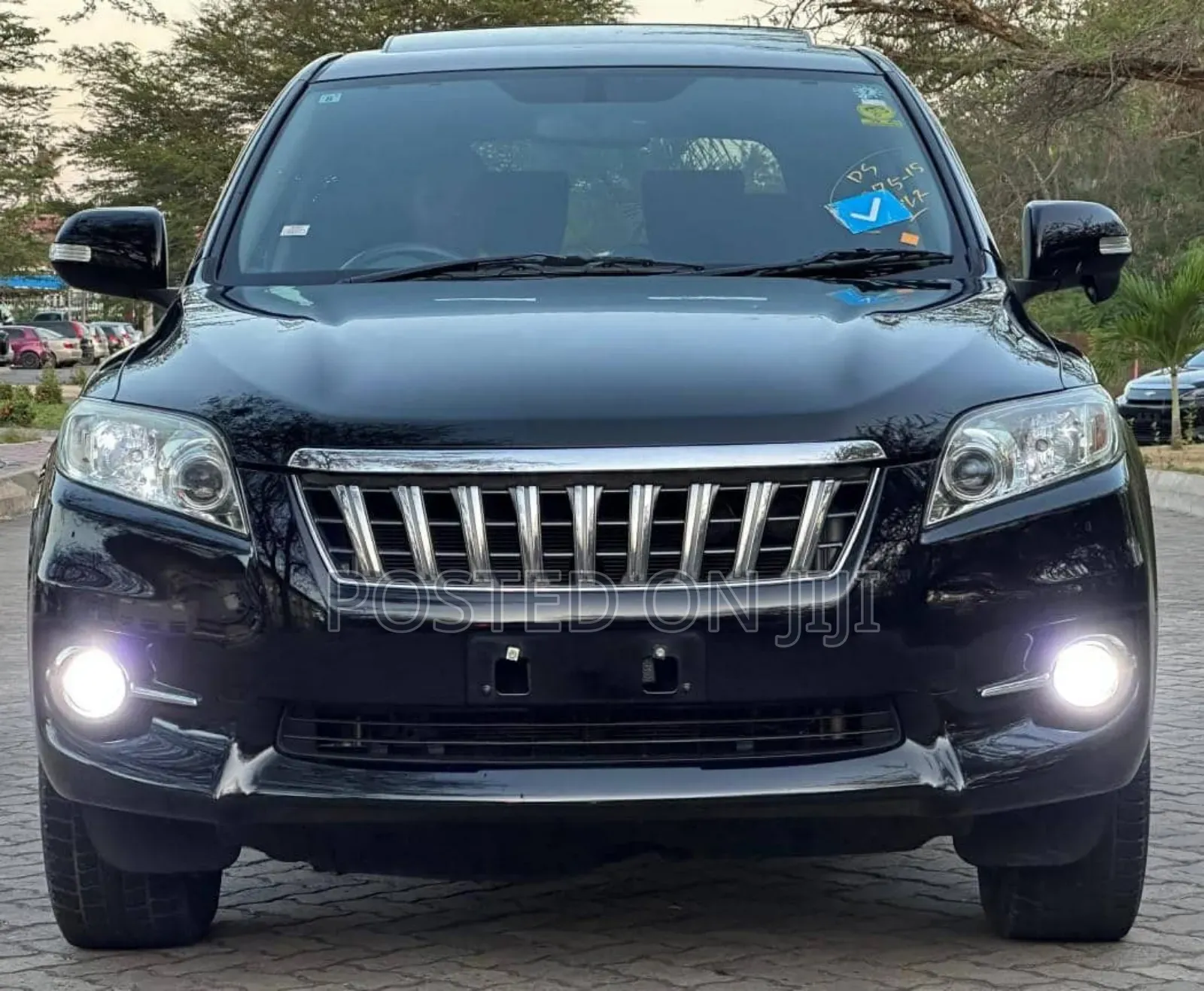 Toyota Vanguard 2010 Black