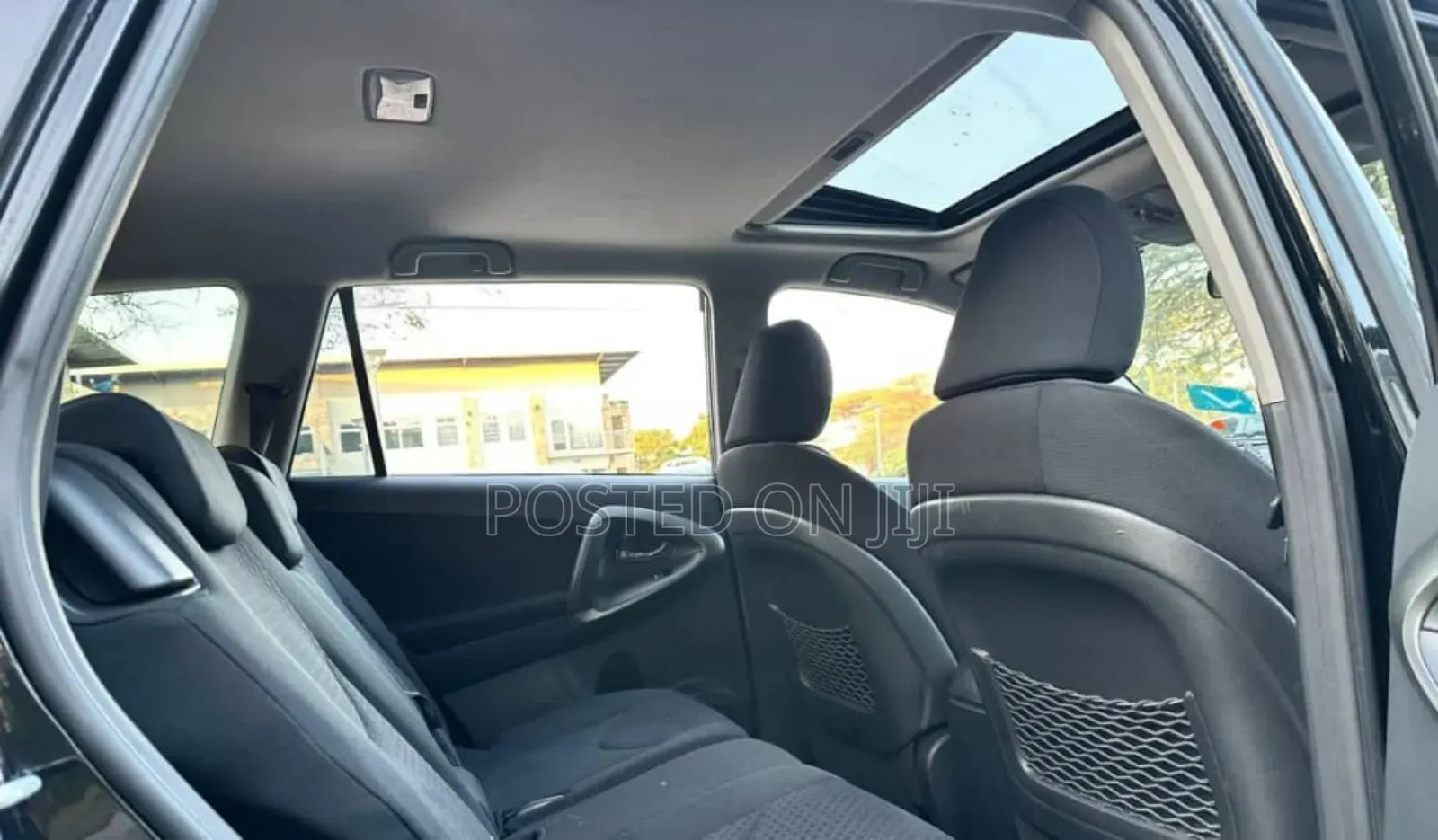 Toyota Vanguard 2010 Black