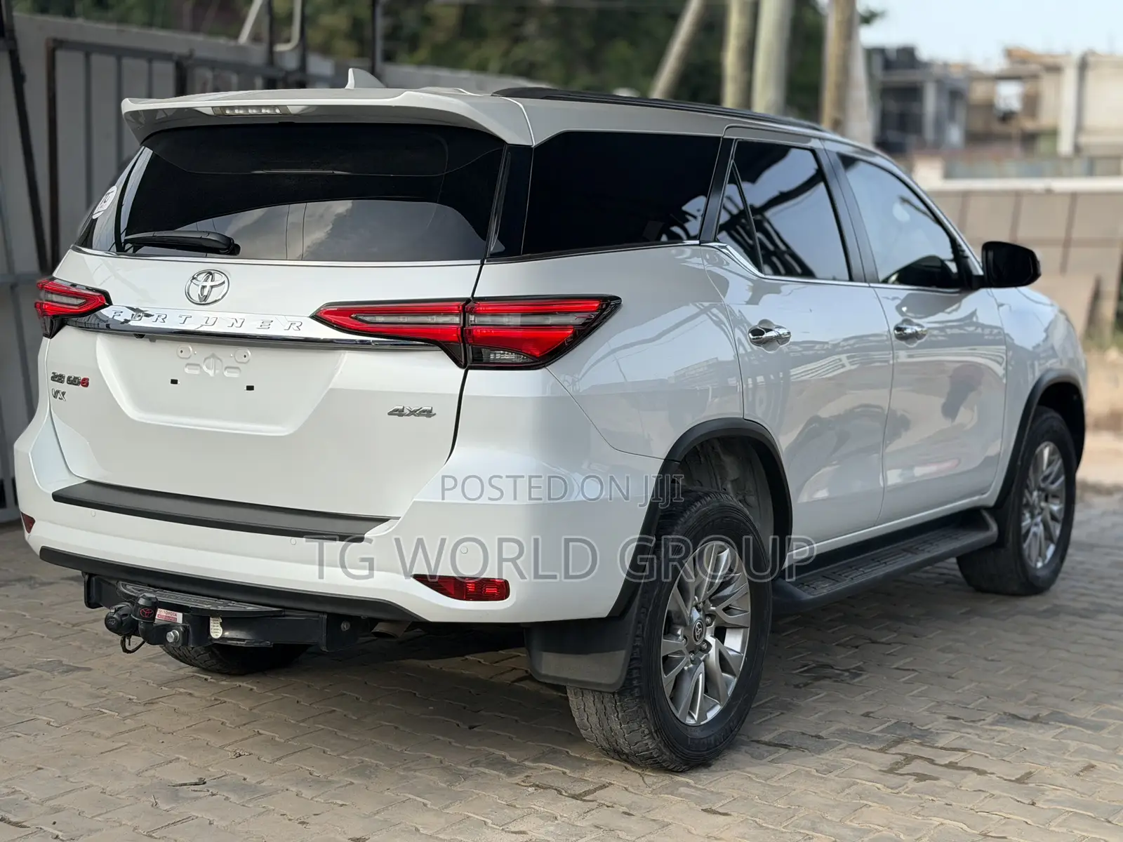 Toyota Fortuner 2.8 D AWD 2022 White