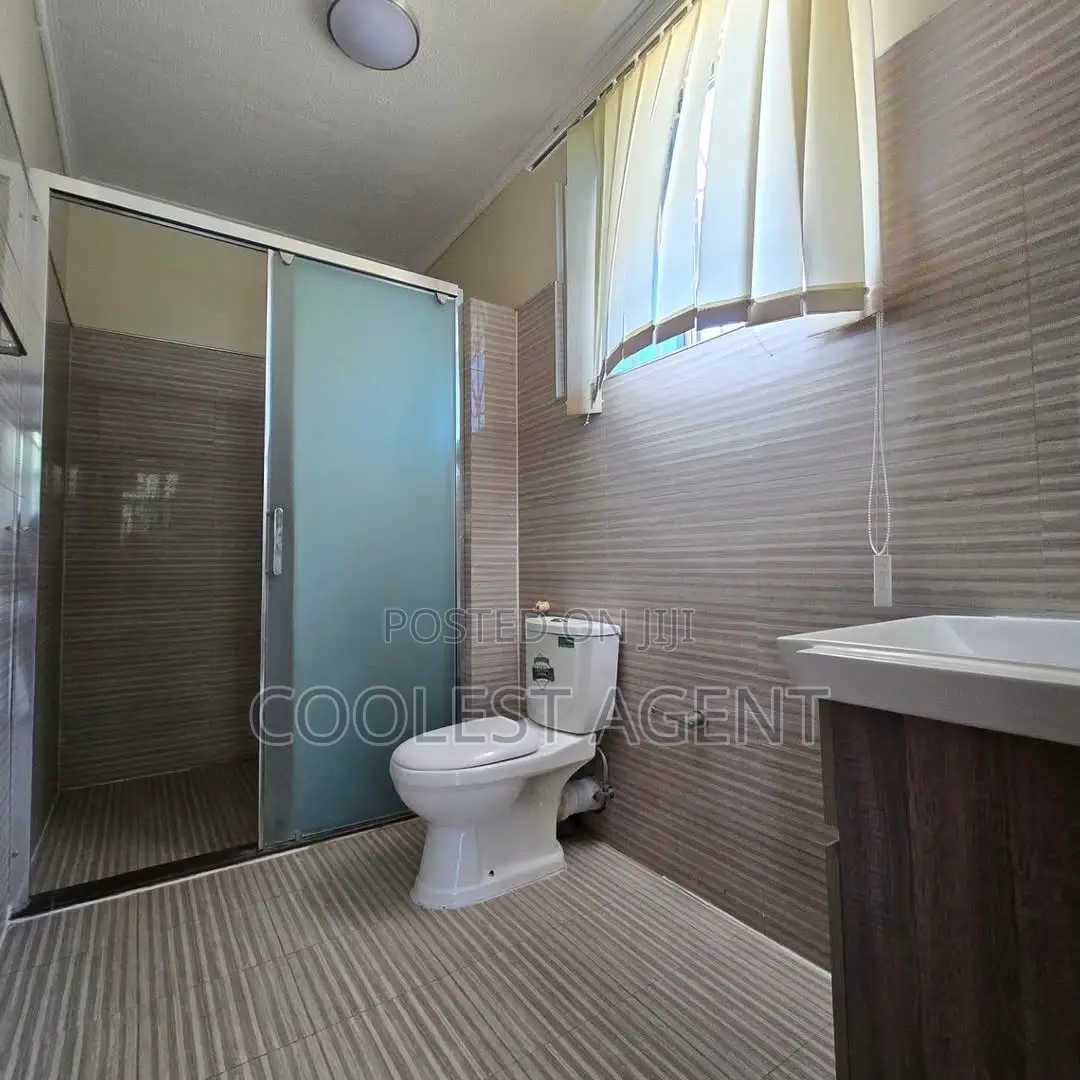 Furnished 3bdrm Villa in Coolest Estate, Masaki for rent