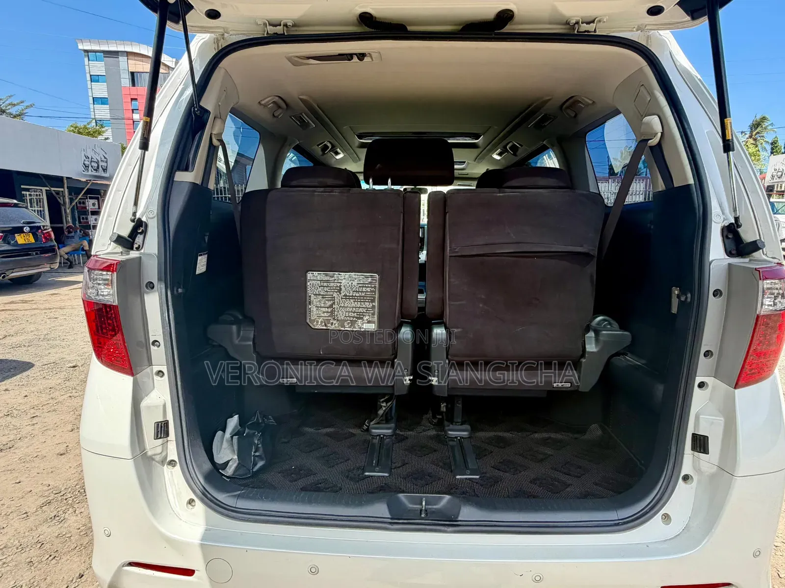 Toyota Alphard 2010 White