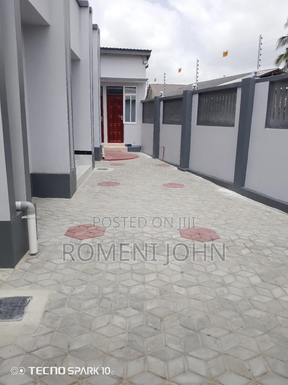 1bdrm Apartment in Tanzania Daresalaam, Ilala for rent