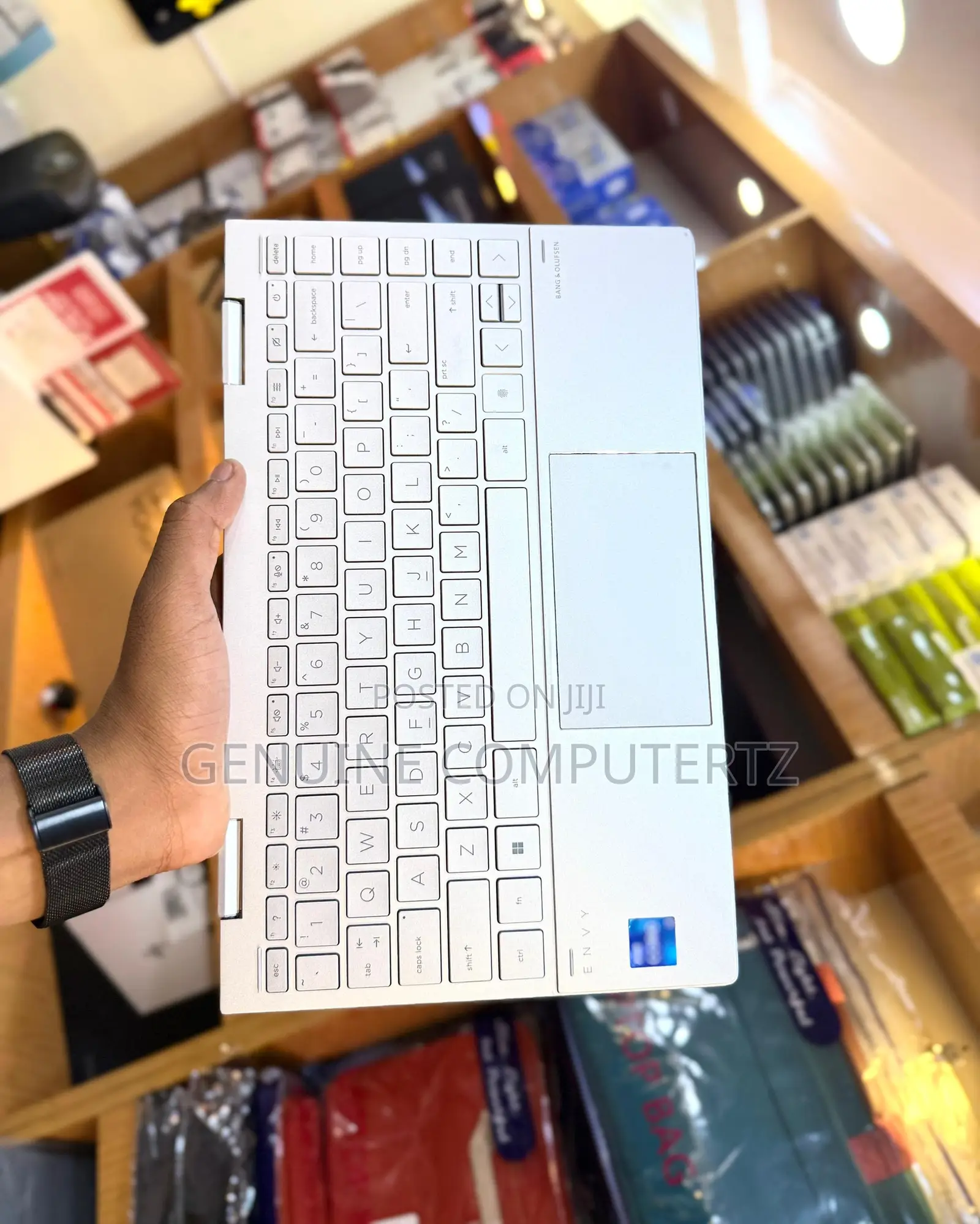 Laptop HP Envy X360 8GB Intel Core I7 SSD 512GB