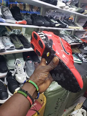 Men's Sneakers Nike Tn (2026) Color Red