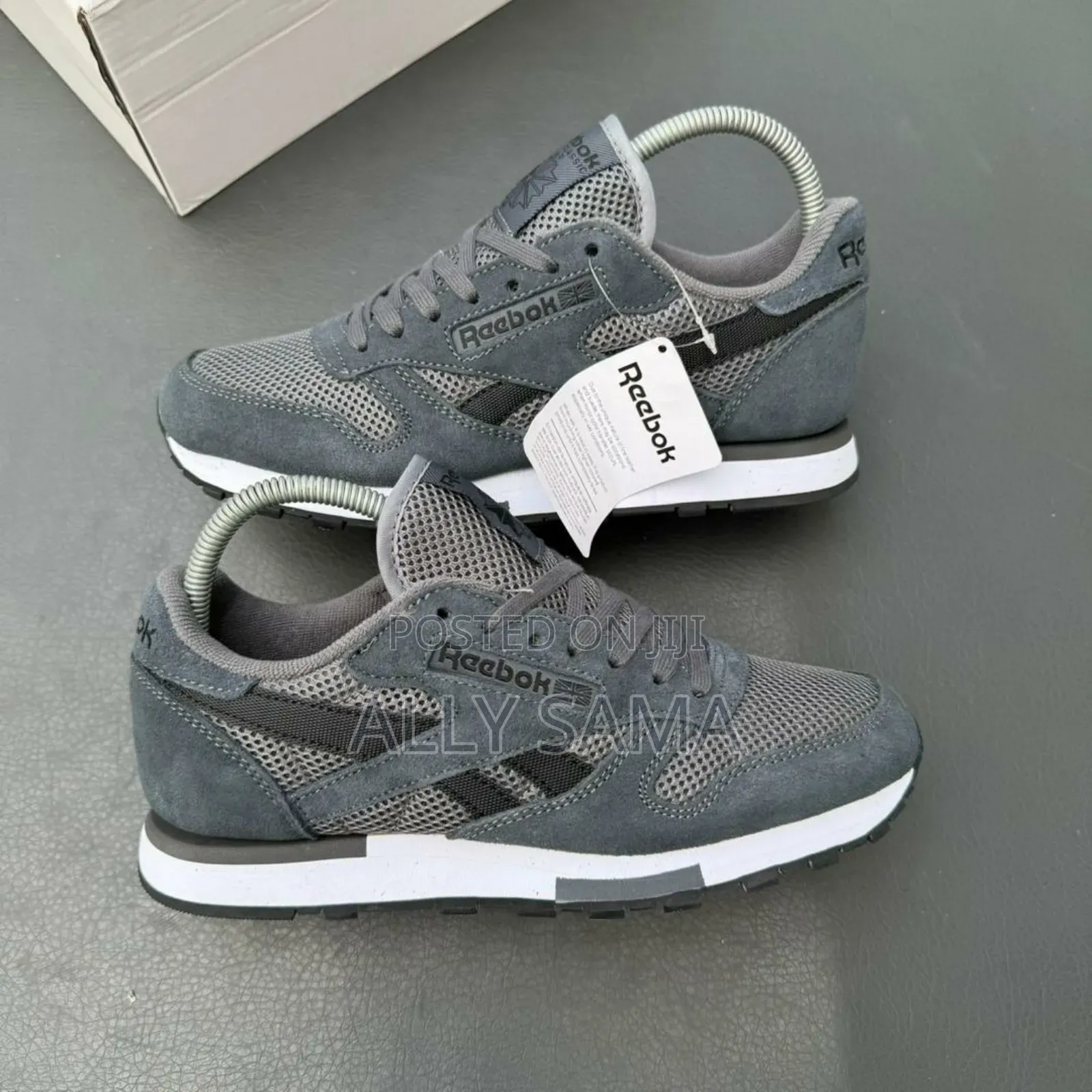 Men's Sneakers Reebok Material Leather Canvas