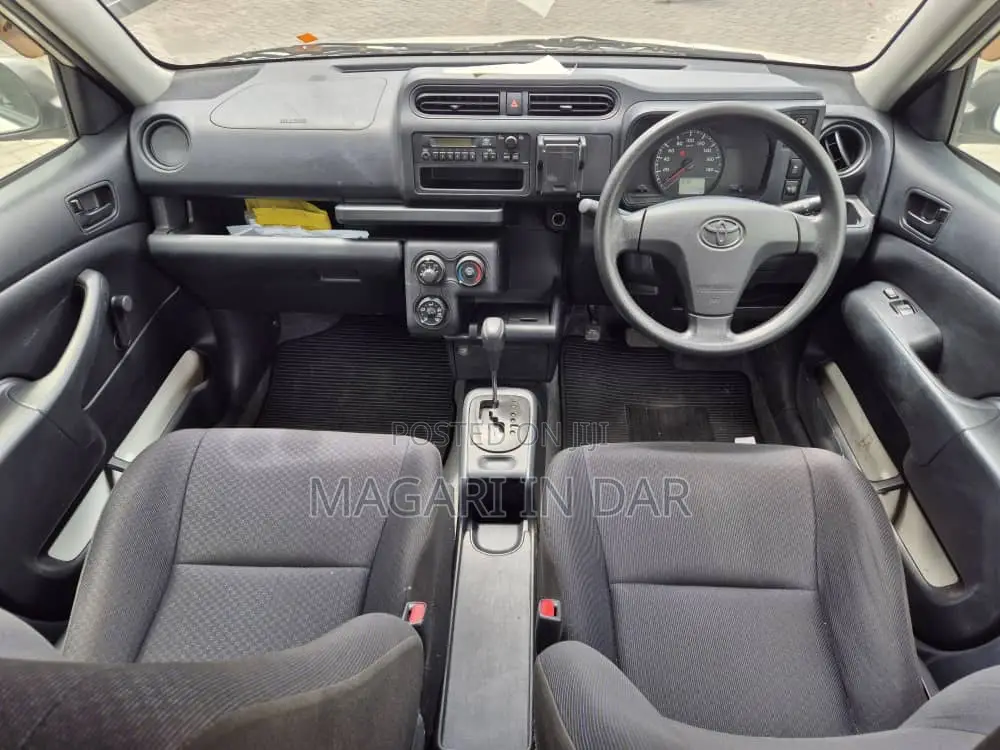 Toyota Probox 2015 White
