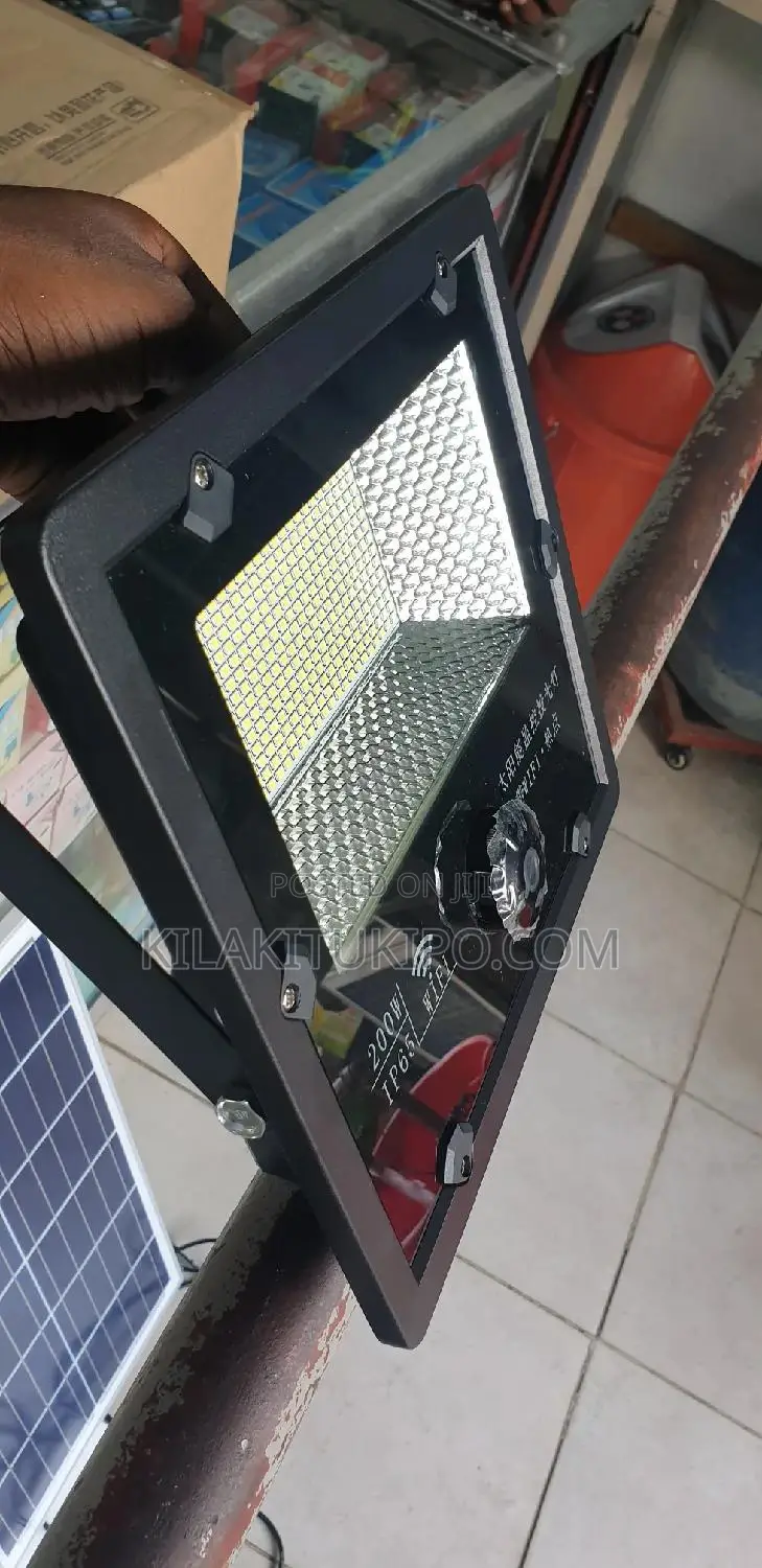 Solar Security Light With Camera 200W