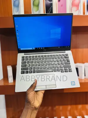 Laptop Dell Latitude 7400 8GB Intel Core i5 SSD 256GB