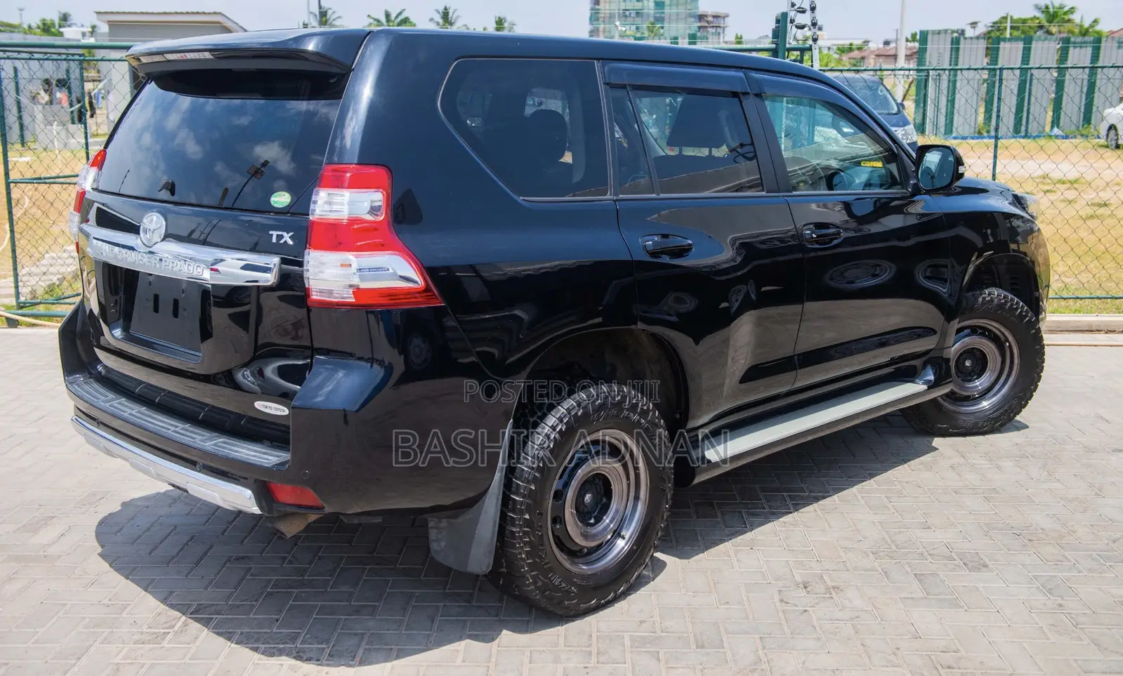 Toyota Land Cruiser Prado 2015 Black