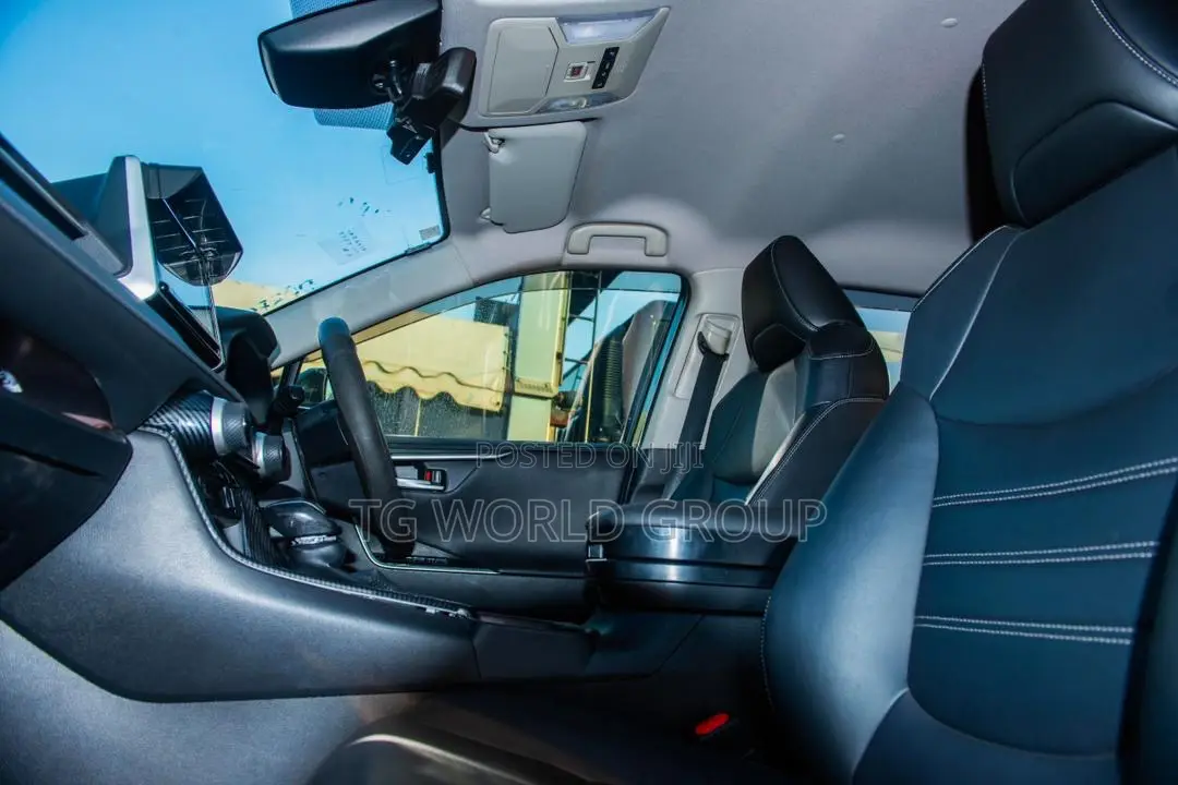 Toyota RAV4 2020 White