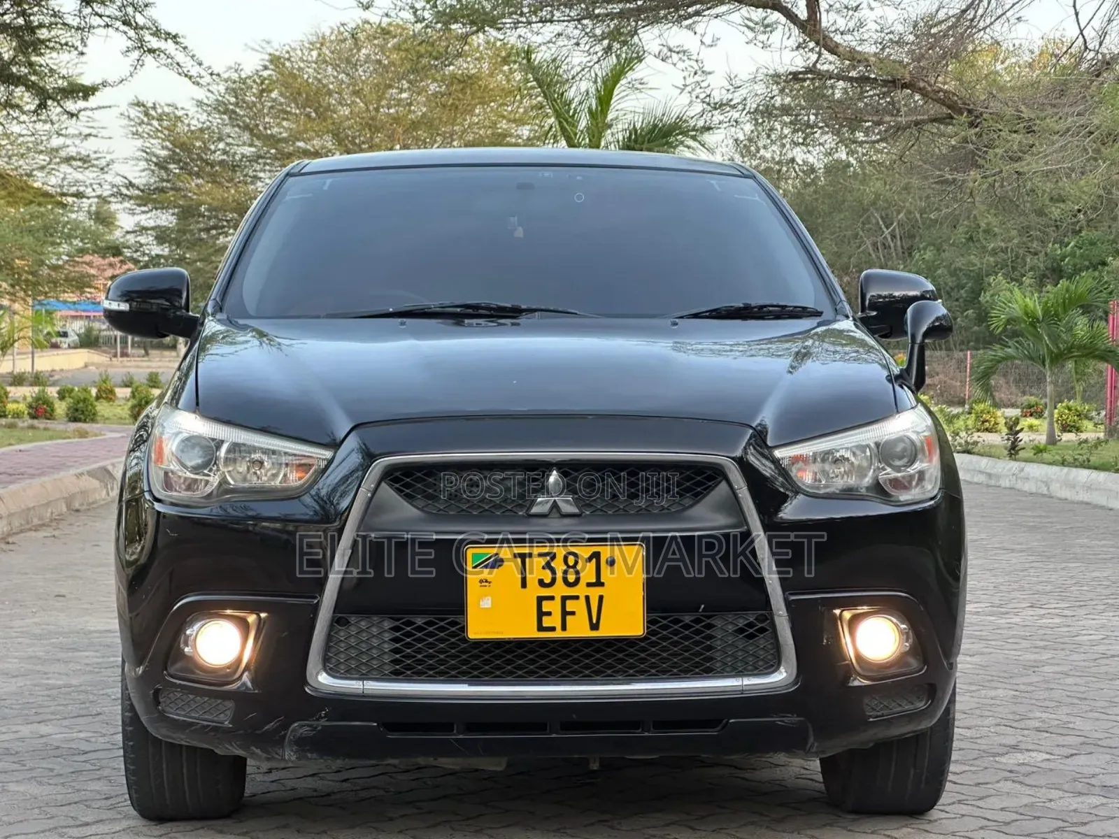 Mitsubishi RVR 2.0 2012 Black