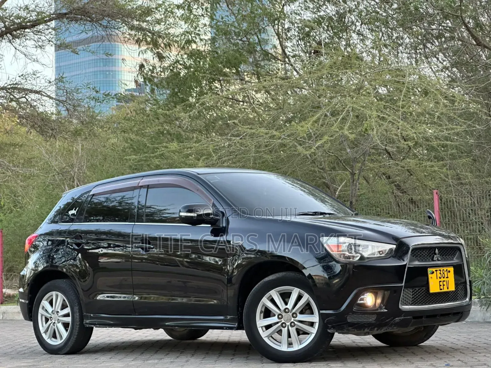 Mitsubishi RVR 2.0 2012 Black