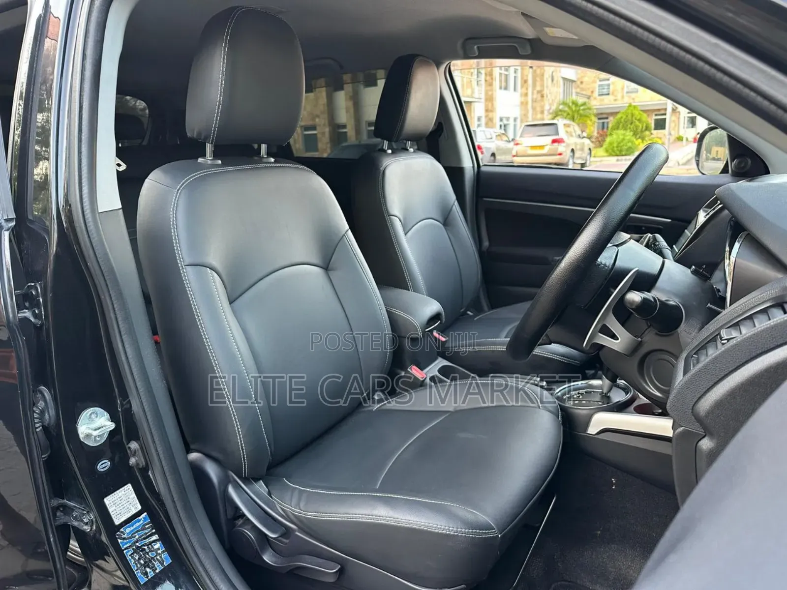 Mitsubishi RVR 2.0 2012 Black