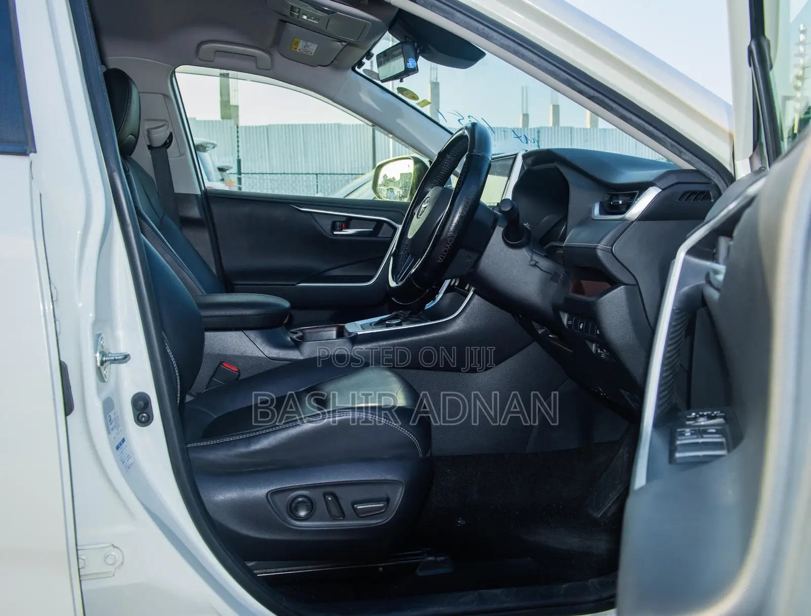 Toyota RAV4 2020 White