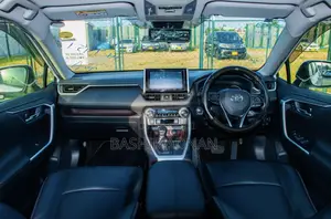 Toyota RAV4 2020 White