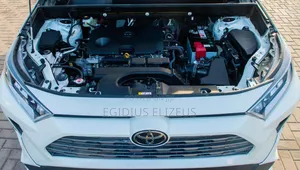 Toyota RAV4 2020 White