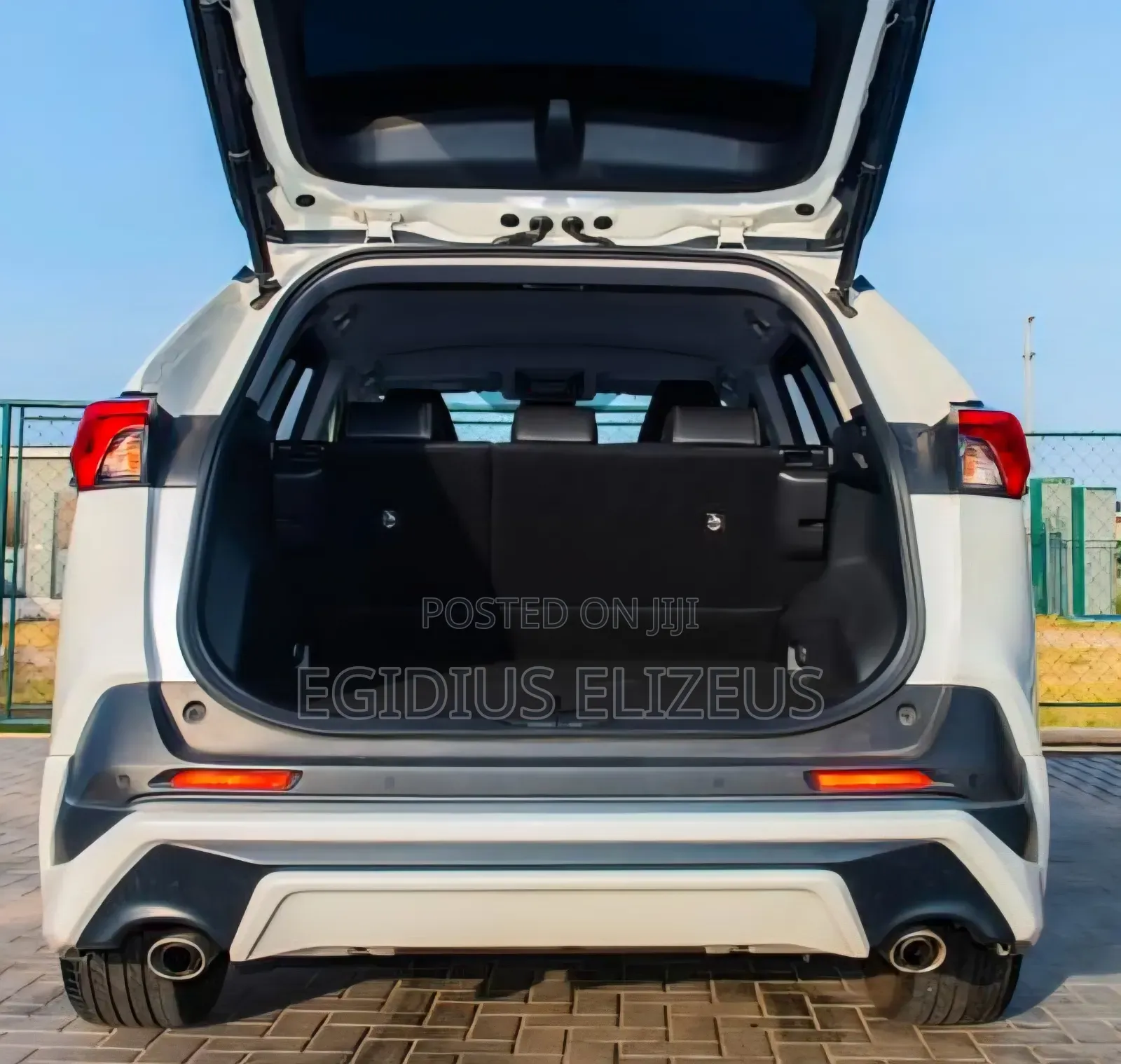 Toyota RAV4 2020 White
