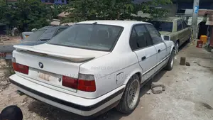 BMW 5 Series 1992 White