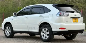 Toyota Harrier 2005 White