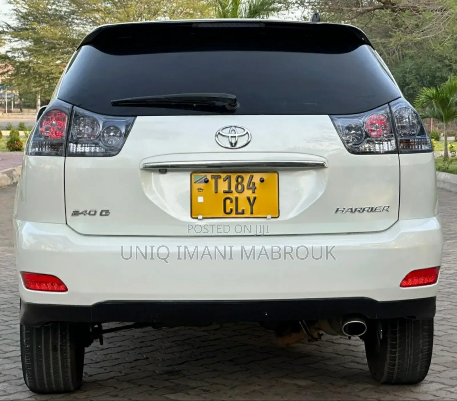Toyota Harrier 2005 White