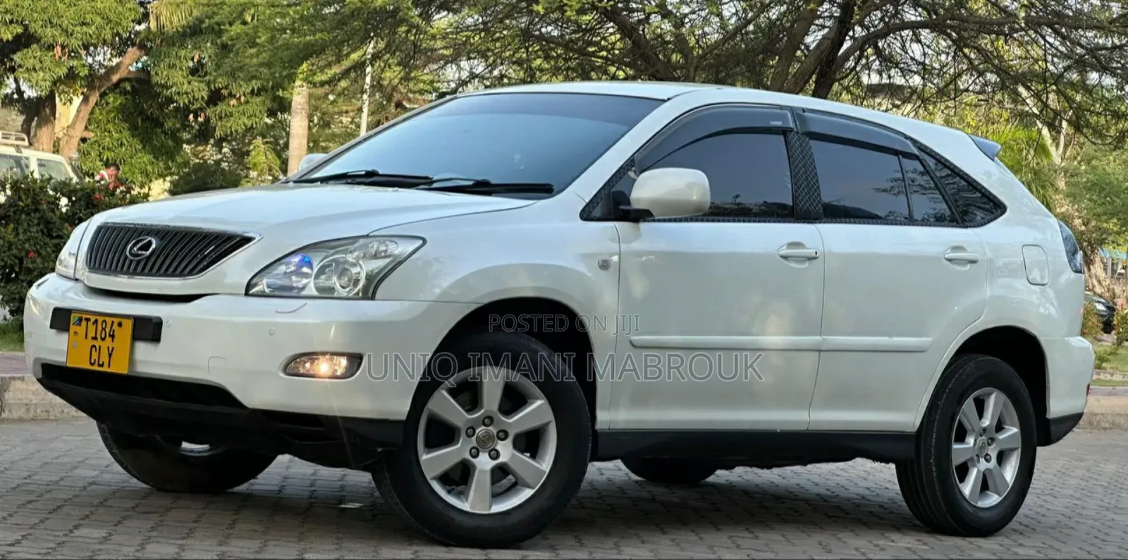 Toyota Harrier 2005 White