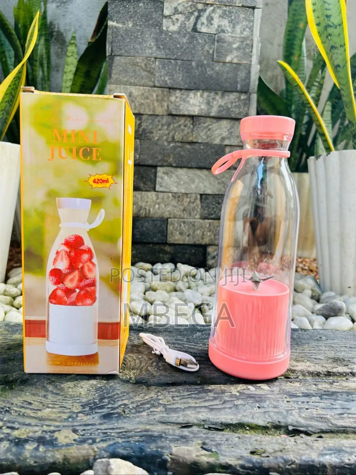 *#Rechargable Min Juice Blender* Ujazo:380 MLS