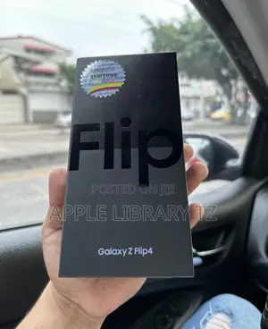 New Samsung Galaxy Z Flip4 256 GB Black