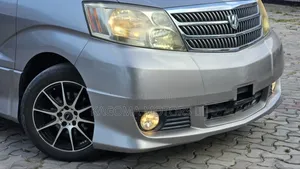 Toyota Alphard 2003 Silver