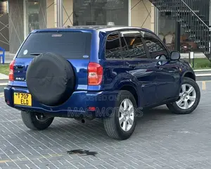 Toyota RAV4 2004 Blue