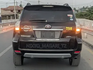 Toyota Vanguard 2008 Black