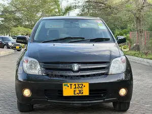 Toyota IST 2004 Black