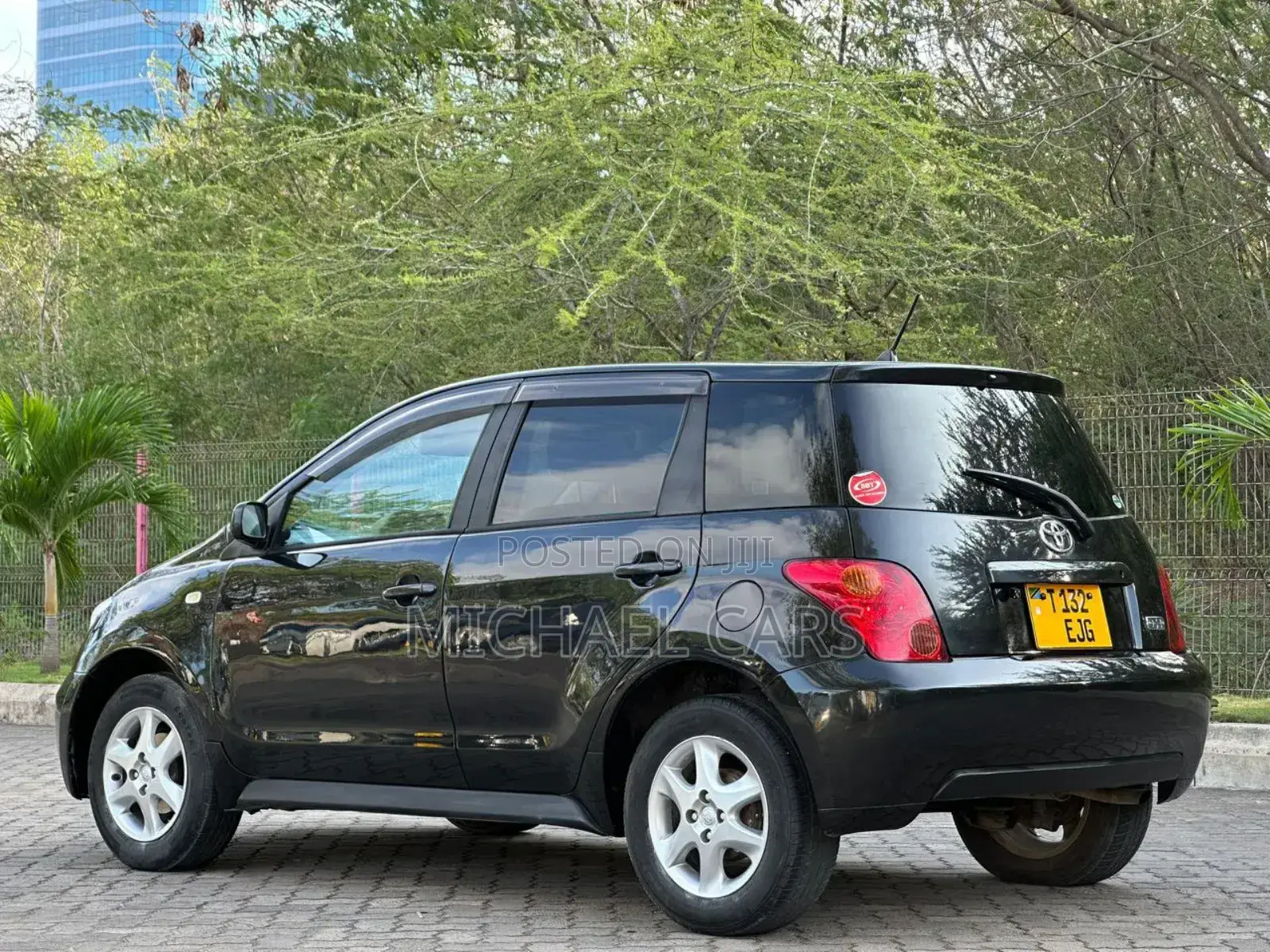 Toyota IST 2004 Black