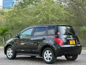 Toyota IST 2004 Black