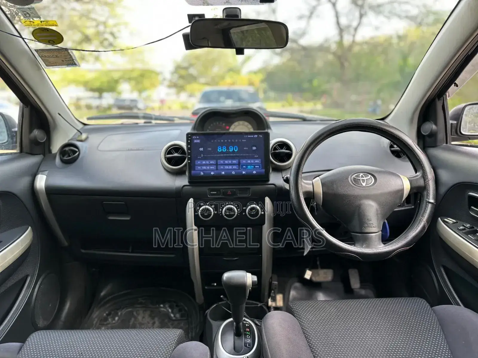 Toyota IST 2004 Black
