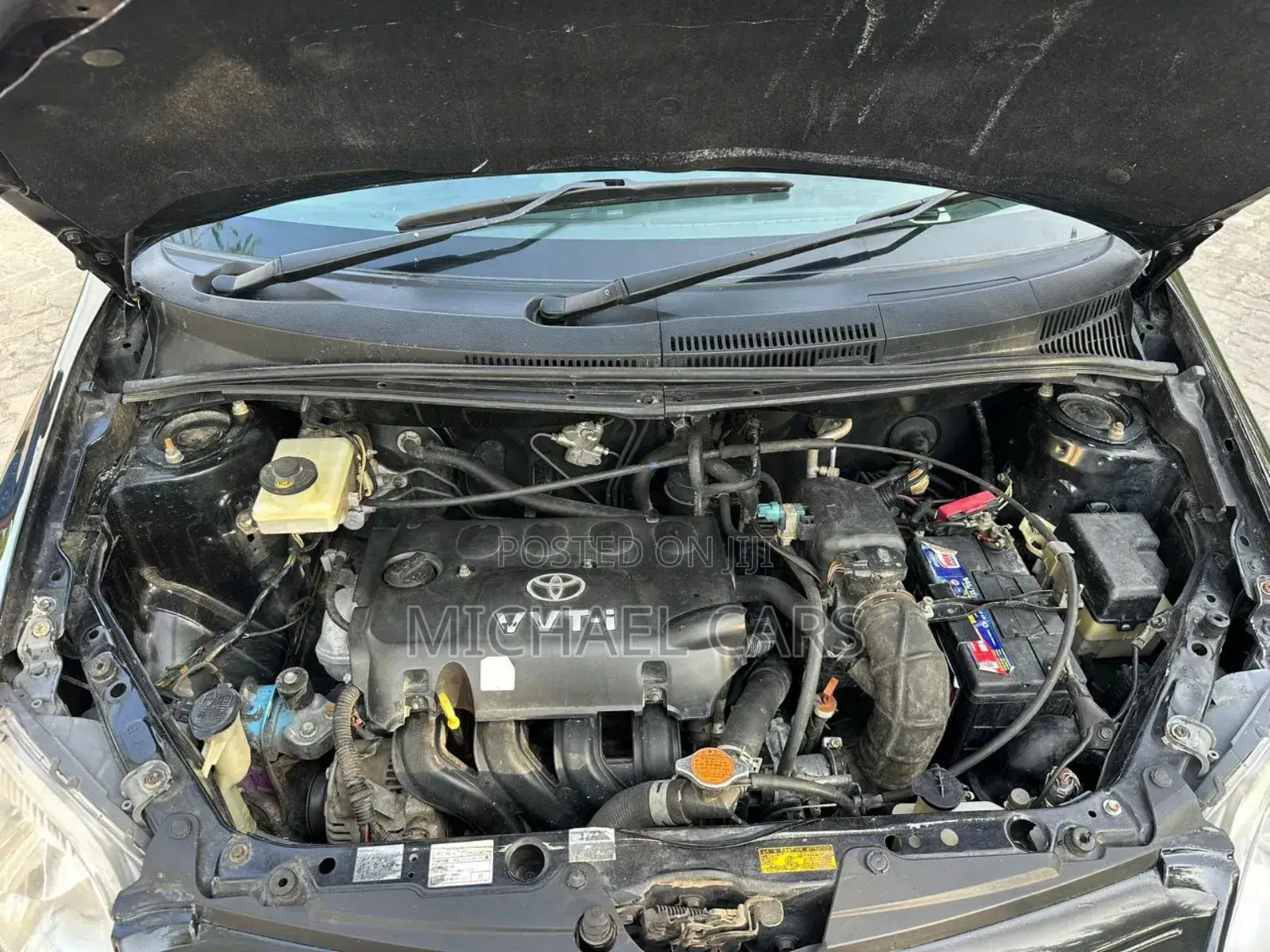 Toyota IST 2004 Black