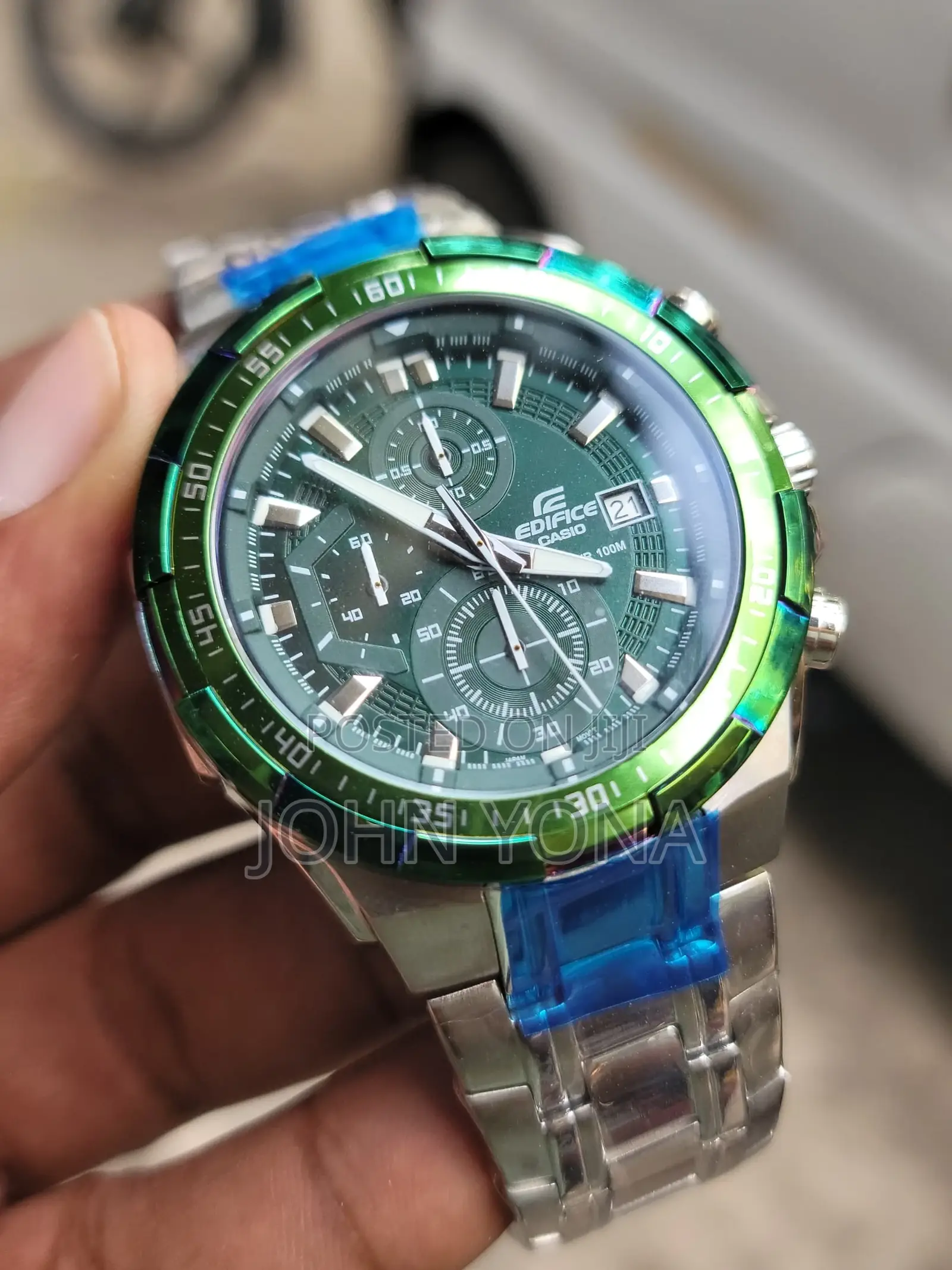 Casio Edifice Efr-539de Stainless Steel Watch With a Green Dial