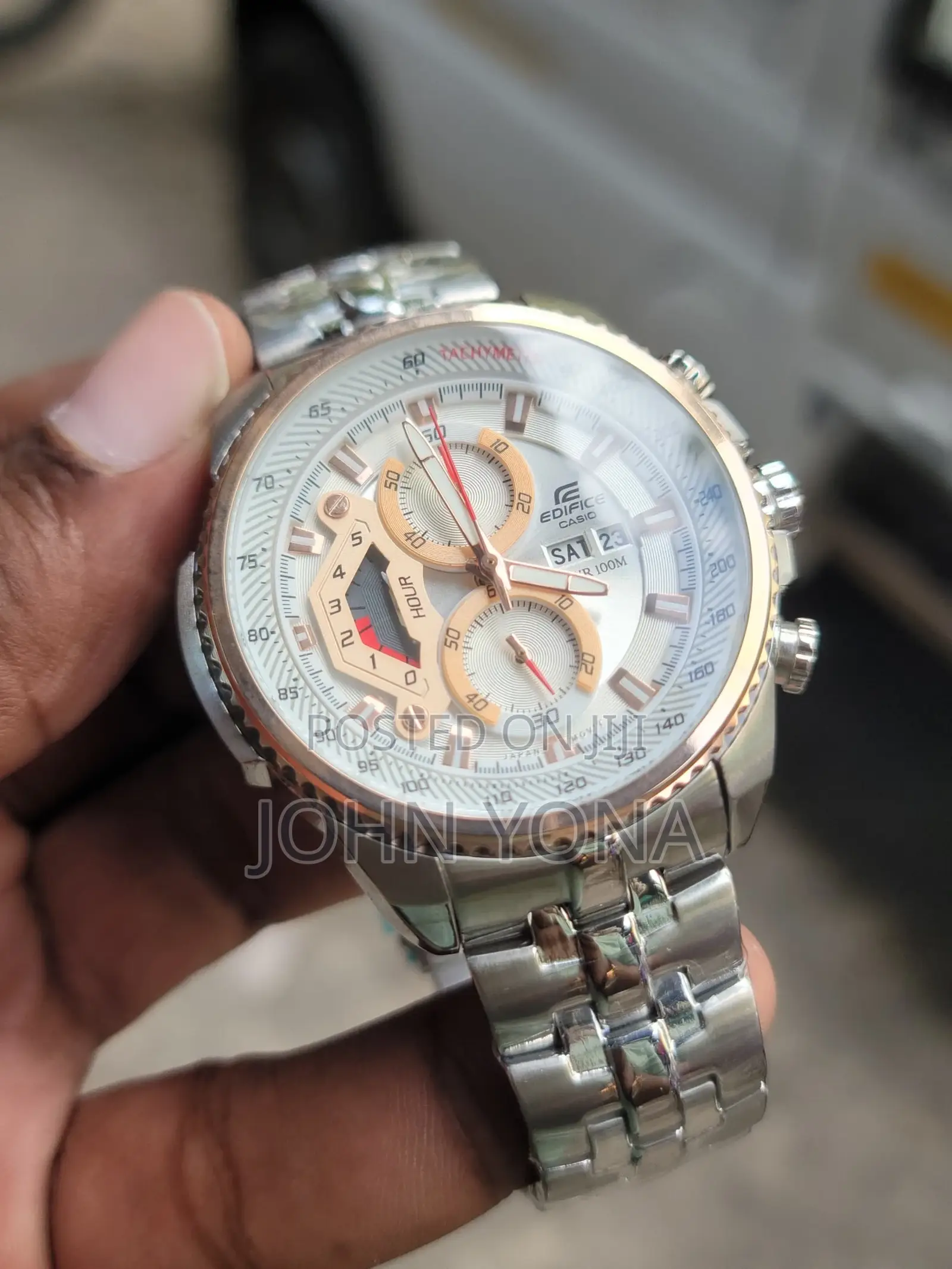 Casio Edifice Chronograph Ef-558d-7av Men's Watch and a White Dial
