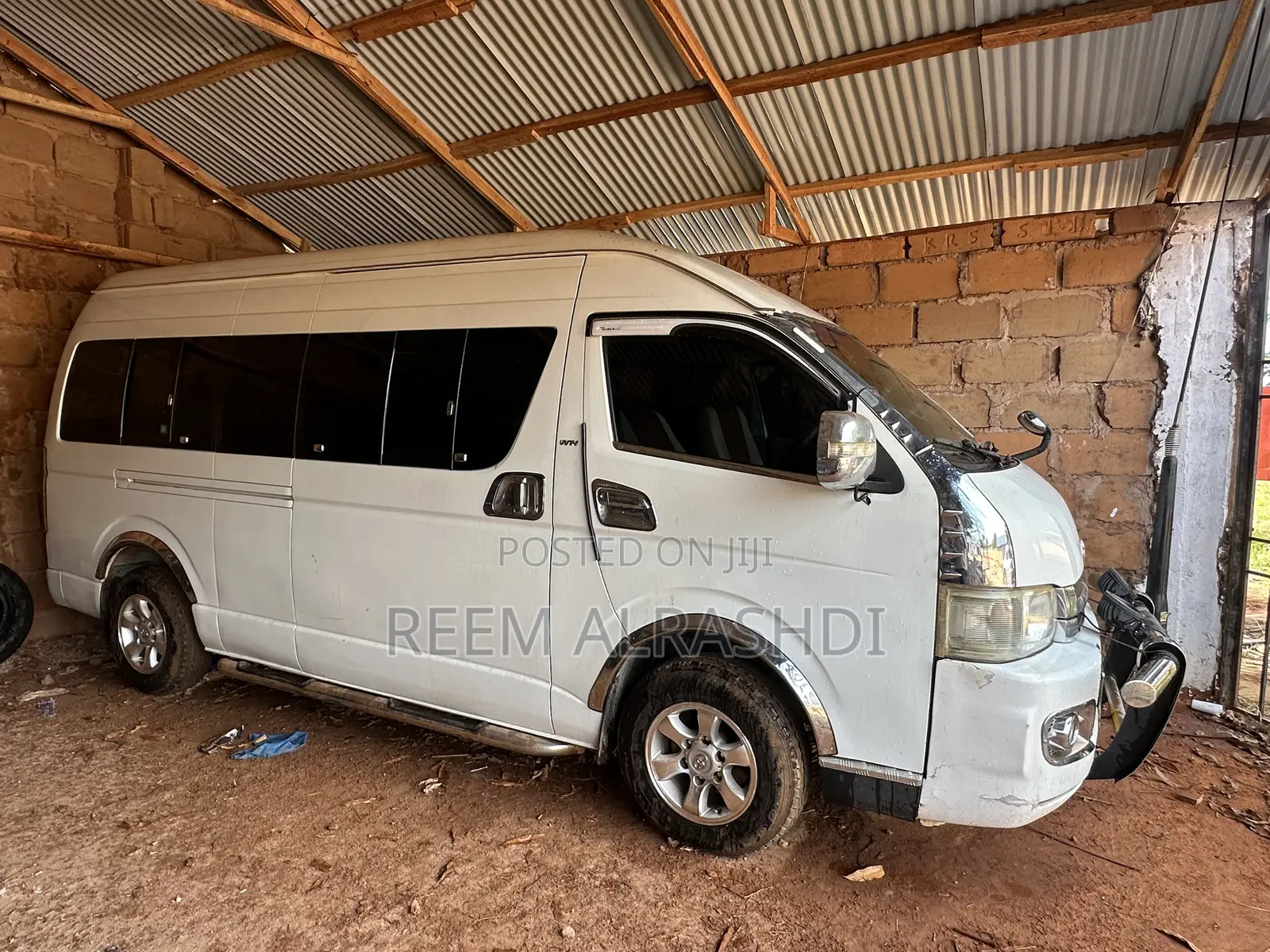 Toyota HiAce 2008 White