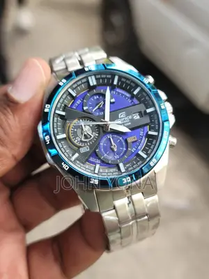 Casio Edifice Efr-556db-2av Men's Analog Watch With a Blue Dial