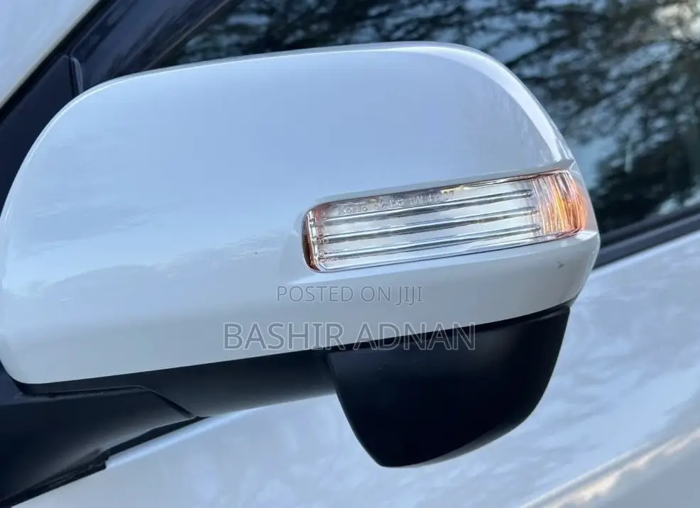 Toyota Vanguard 2009 Off white