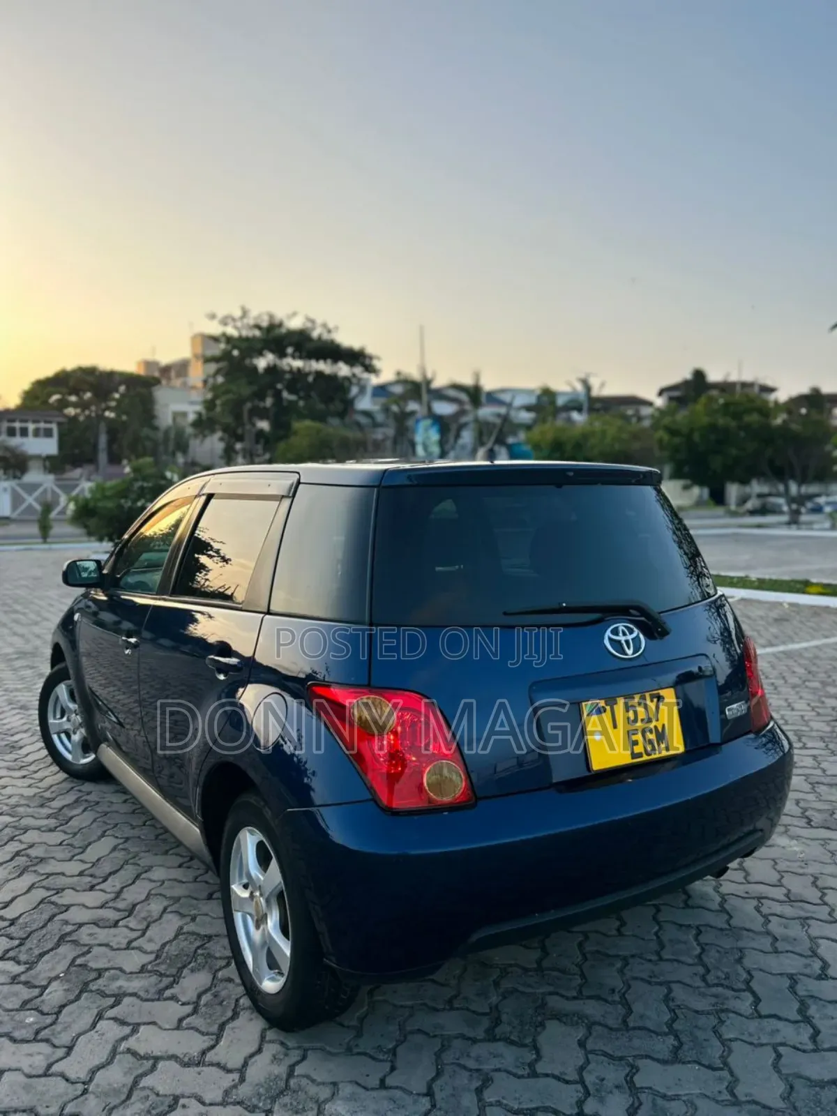 Toyota IST 2004 Blue