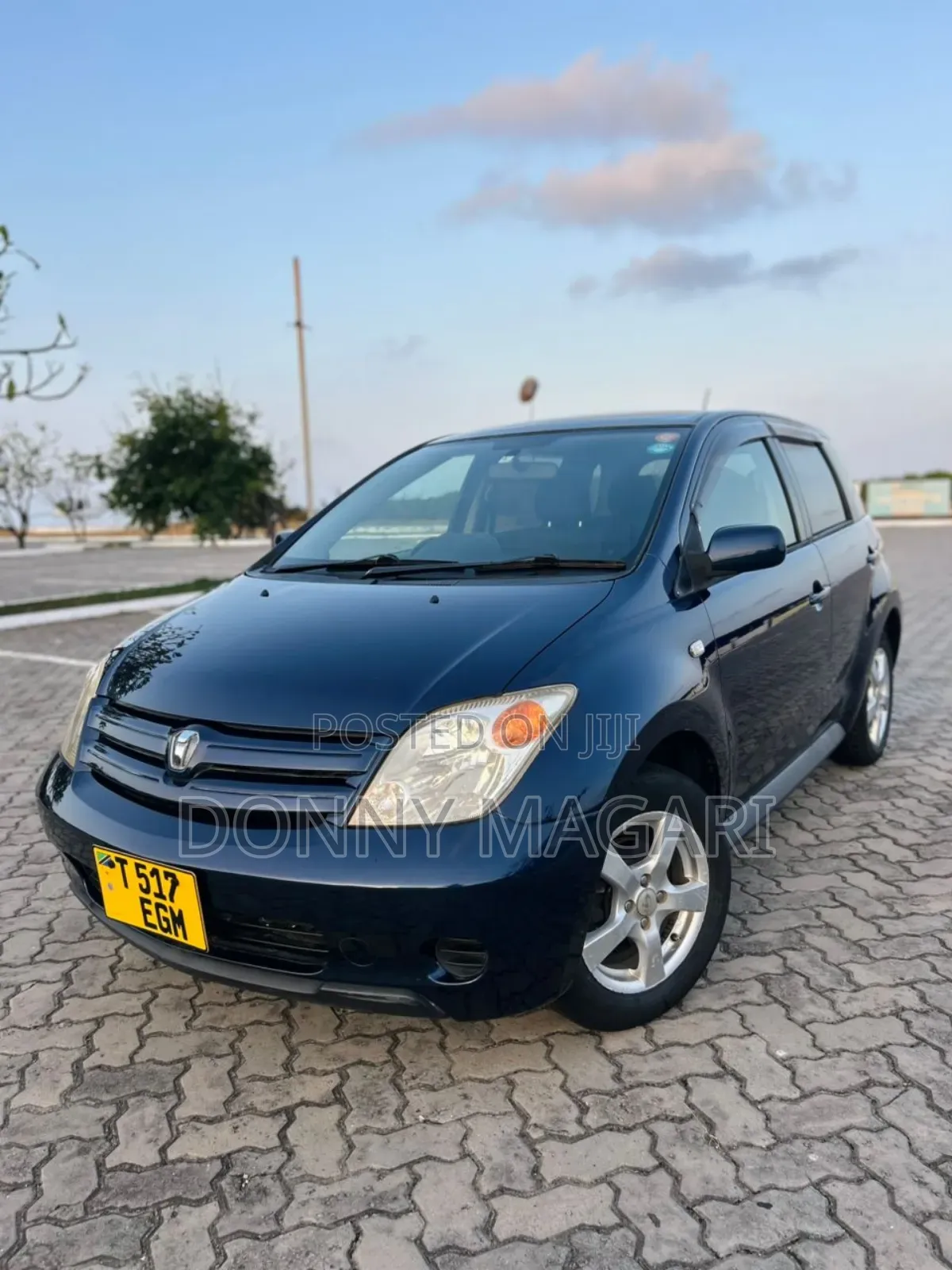 Toyota IST 2004 Blue