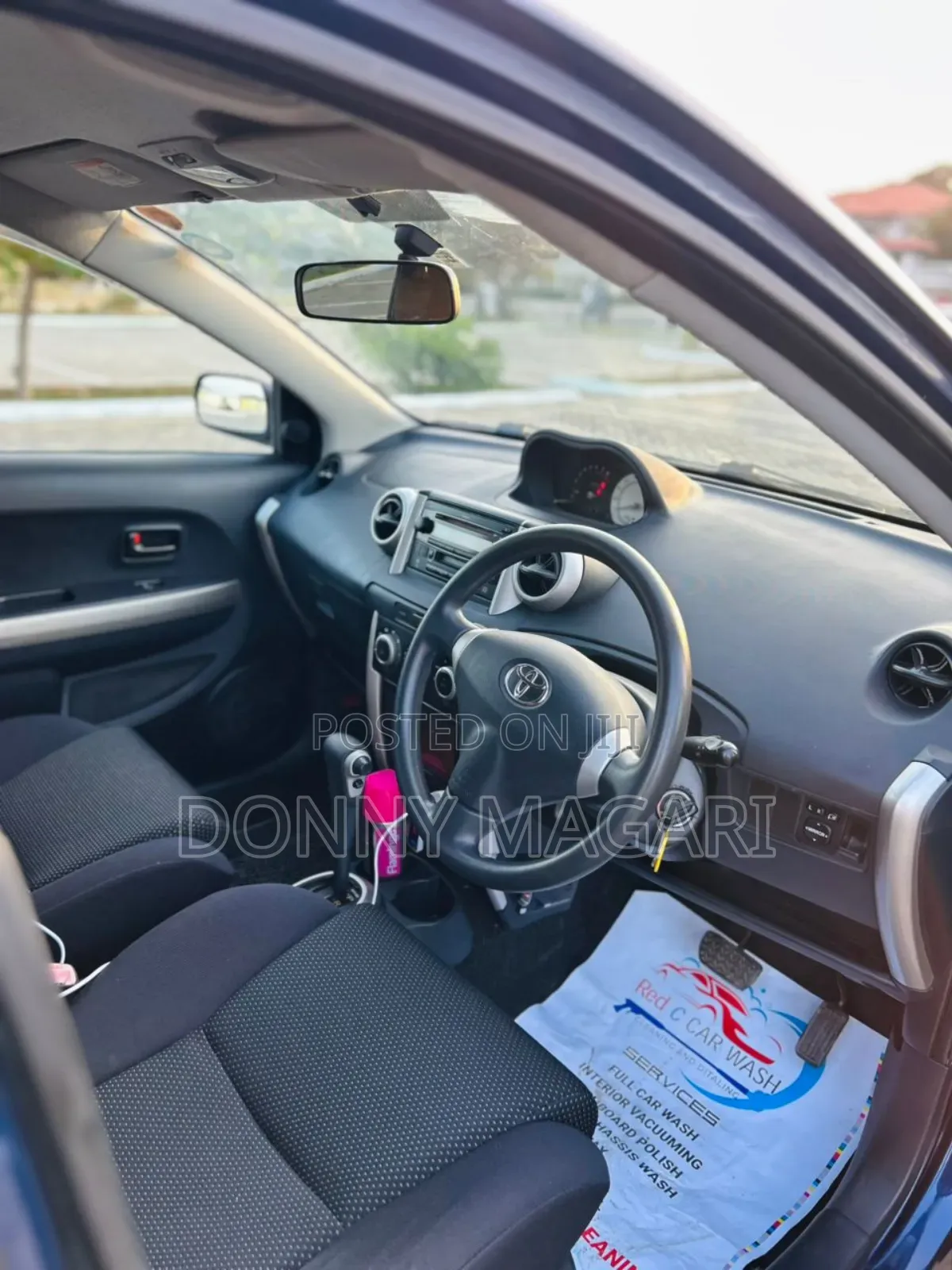 Toyota IST 2004 Blue